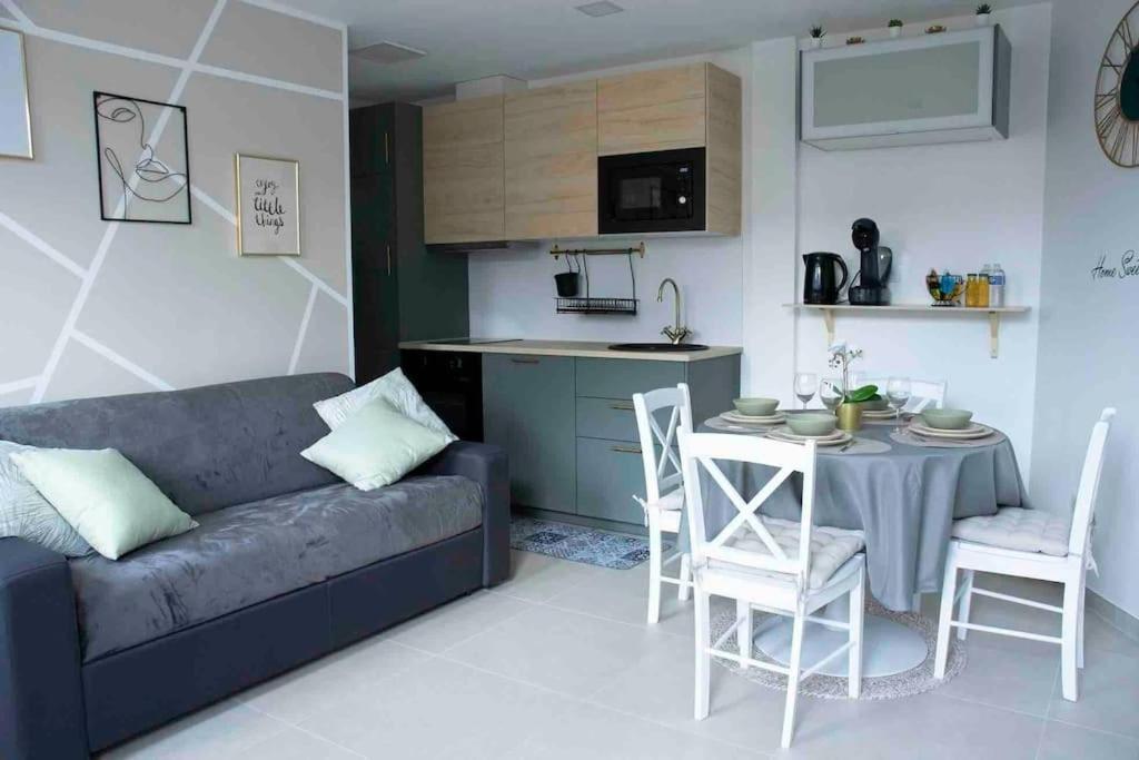 Appartement 5Min Aeroport Cdg Le Mesnil-Amelot Ngoại thất bức ảnh